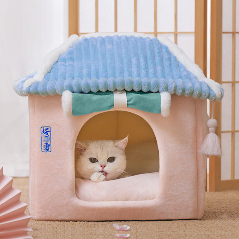 A Traditional Chinese-Style Cat Shelter, Completely Enclosed, Also Suitable for Small Dogs, Includes a Sleeping Mat for Dogs, Provides Warmth in Winter, Features a Japanese Design, Is Removable And Washable