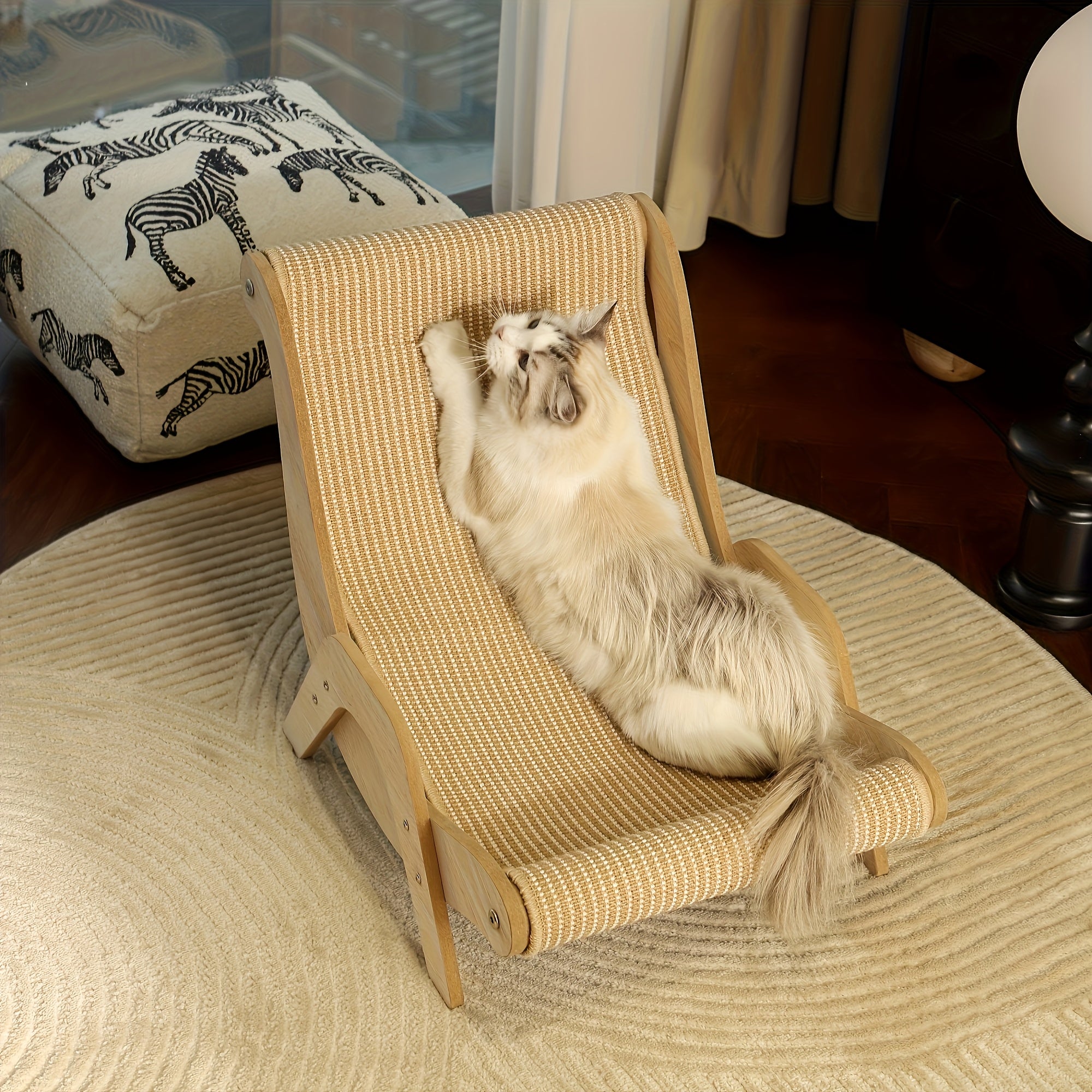 Oversized Cat Hammock Lounger - Constructed from Sturdy Nylon, This Year-Round Cozy Sofa Bed for Felines Includes a Scratching Pad